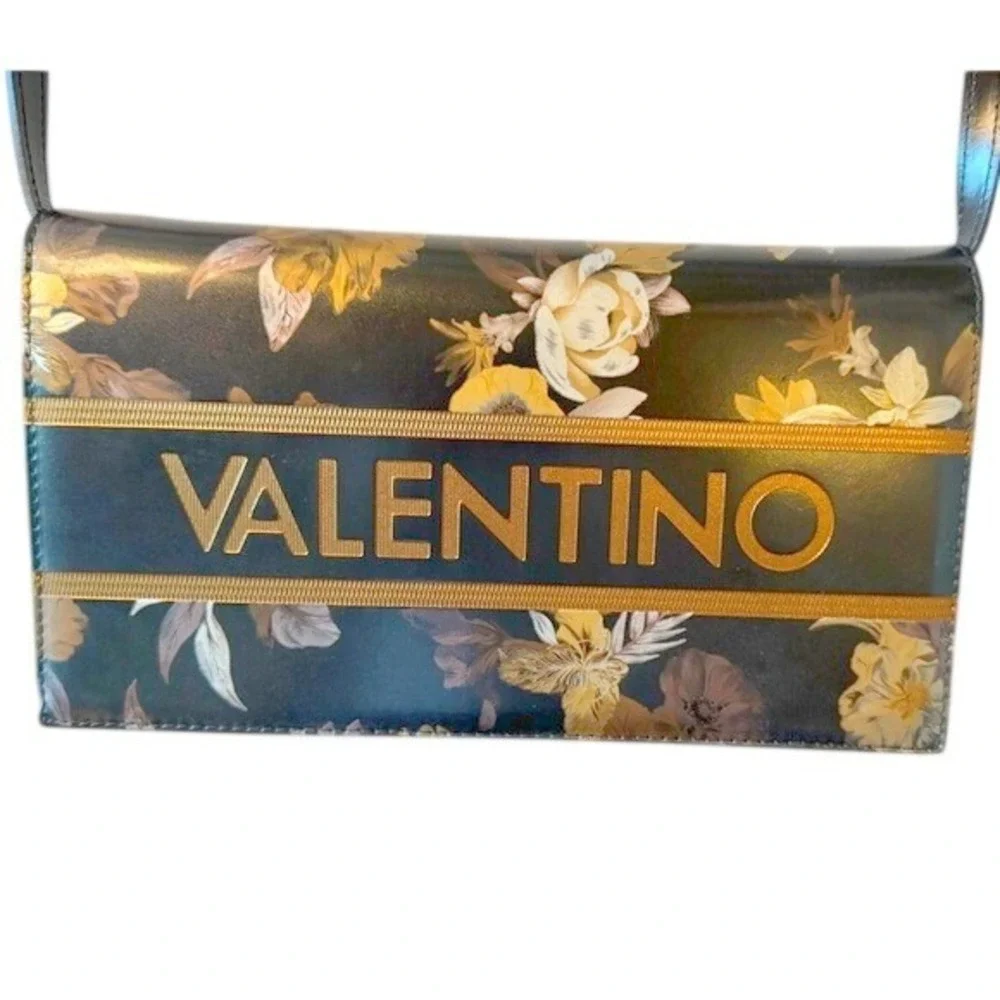 Mario Valentino Black Floral Leather Crossbody‎ Bag Logo Made in Italy - firm